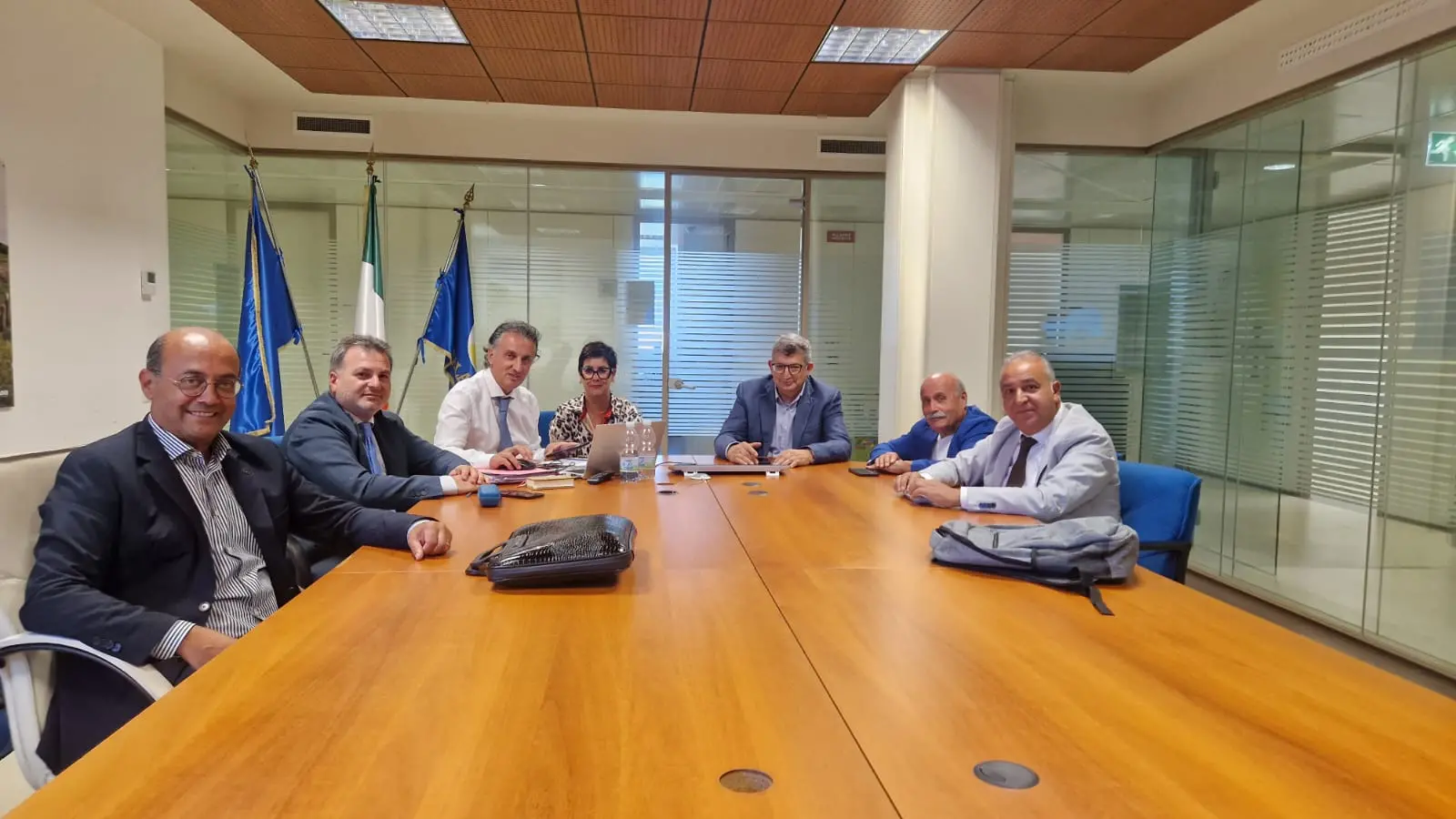 Dalle guardie mediche ai posti letto, oggi la prima riunione del tavolo tecnico sulla sanità e l’incontro alla Regione: «Le comunità vibonesi meritano risposte»