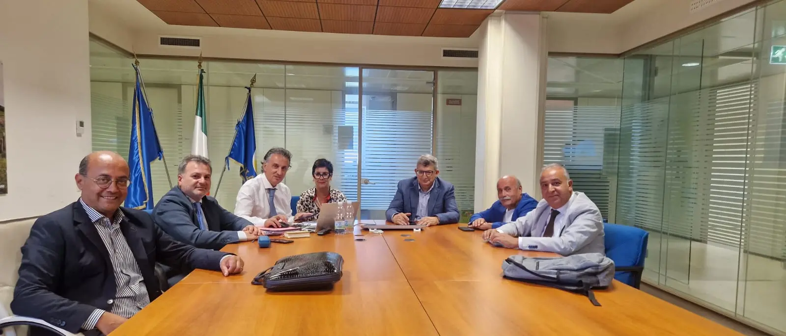 Dalle guardie mediche ai posti letto, oggi la prima riunione del tavolo tecnico sulla sanità e l’incontro alla Regione: «Le comunità vibonesi meritano risposte»