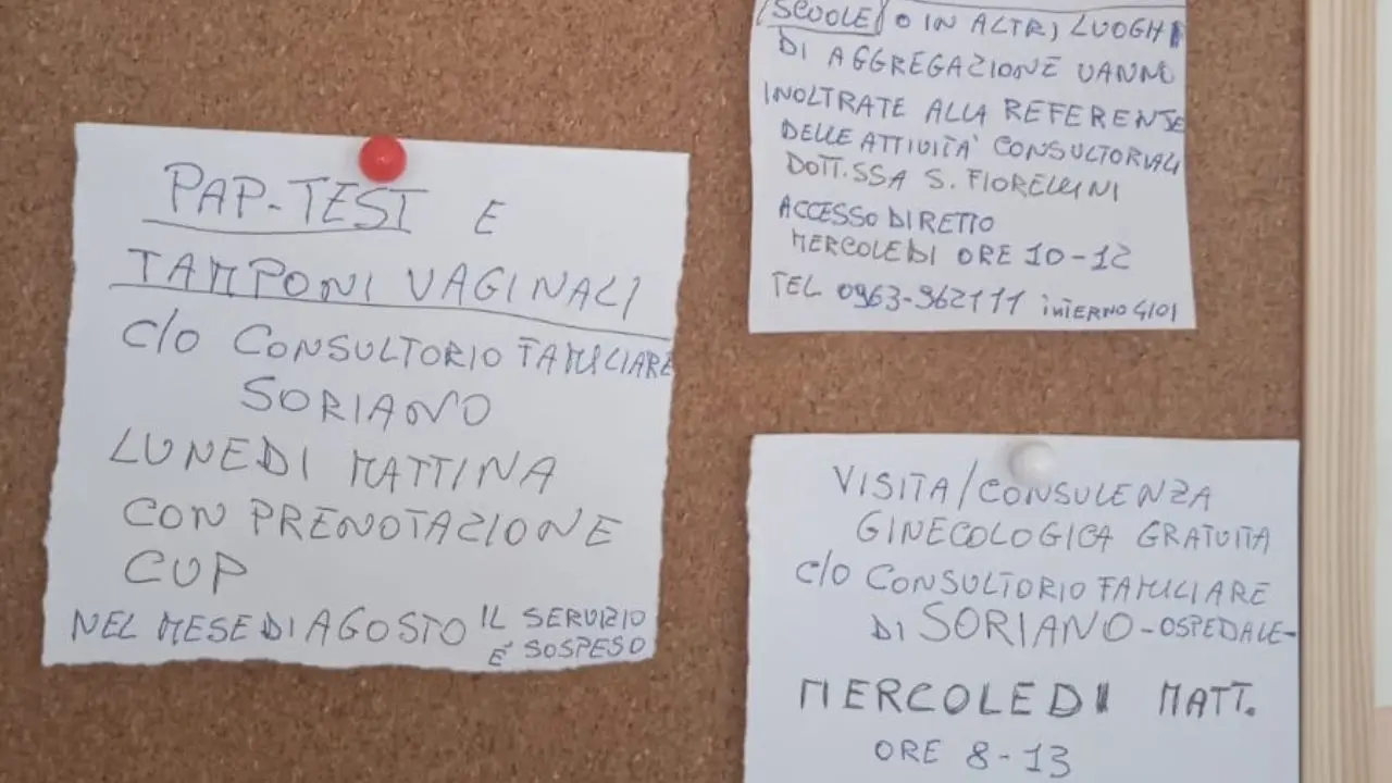 Al Consultorio di Serra un avviso dirotta i cittadini alla struttura di Soriano, il sindaco di Brognaturo lancia l'allarme: «Sta chiudendo?»