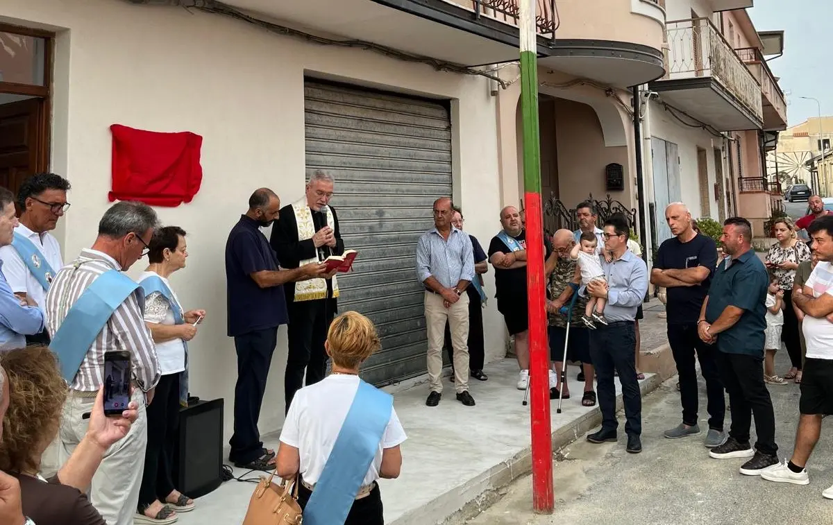Mileto, comunità di Comparni in festa per la nascita dell’oratorio parrocchiale “Don Lorenzo Galasso”