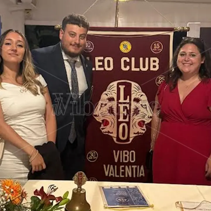 Il Leo Club di Vibo Valentia festeggia 53 anni di attività e suggella il patto d'amicizia con il Club di Palmi
