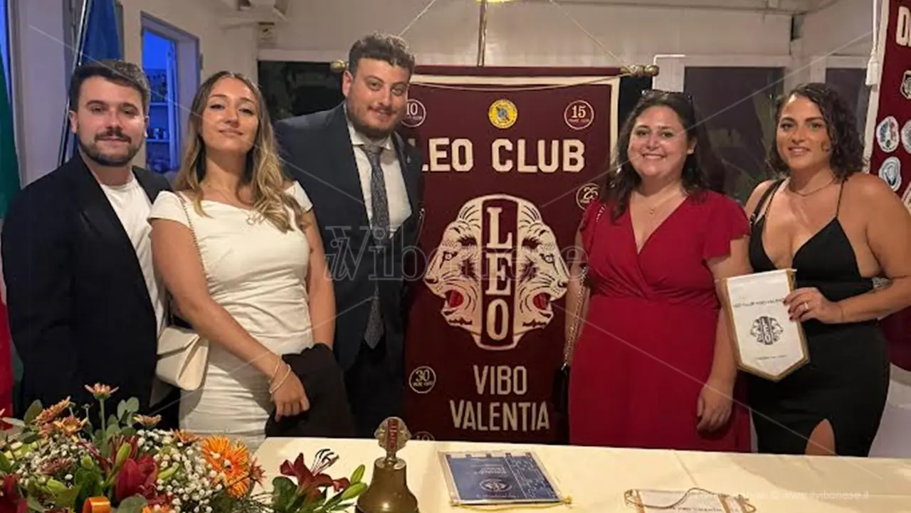 Il Leo Club di Vibo Valentia festeggia 53 anni di attività e suggella il patto d'amicizia con il Club di Palmi