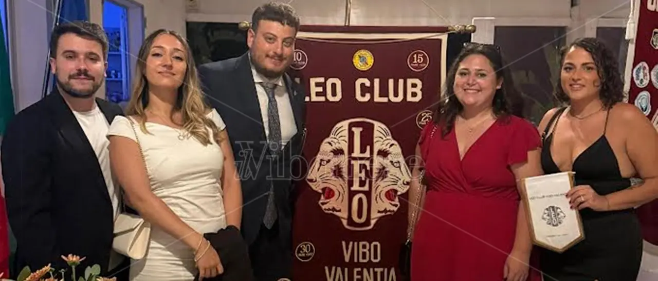 Il Leo Club di Vibo Valentia festeggia 53 anni di attività e suggella il patto d'amicizia con il Club di Palmi