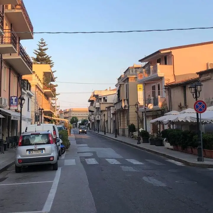 Rigenerazione urbana a Parghelia, si rasserena il clima tra maggioranza e opposizione: ora un progetto condiviso c'è