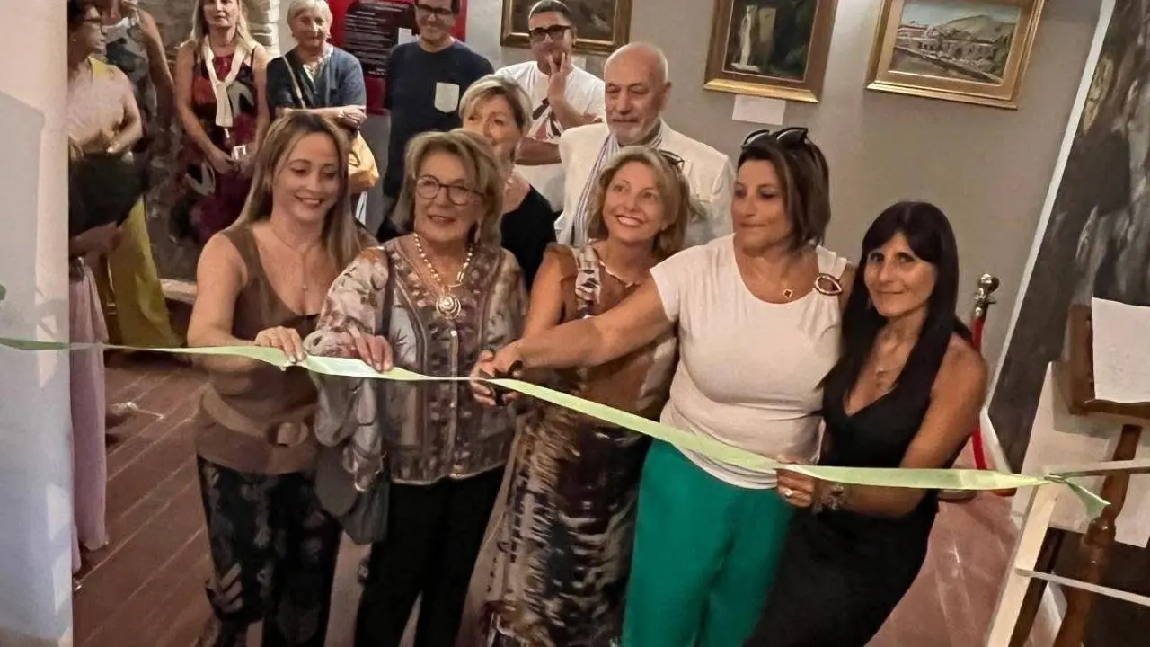 Dna Cromatico, inaugurata a Soriano la mostra artistica dei fratelli Cicuto. Daffinà: «Fare dell'arte una condivisione sociale»