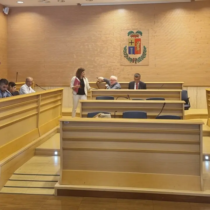 Provincia in crisi, consiglieri lasciano l’aula e il Bilancio non passa: «Daremo ok dopo le dimissioni di L’Andolina». La replica: «Non accetto diktat»