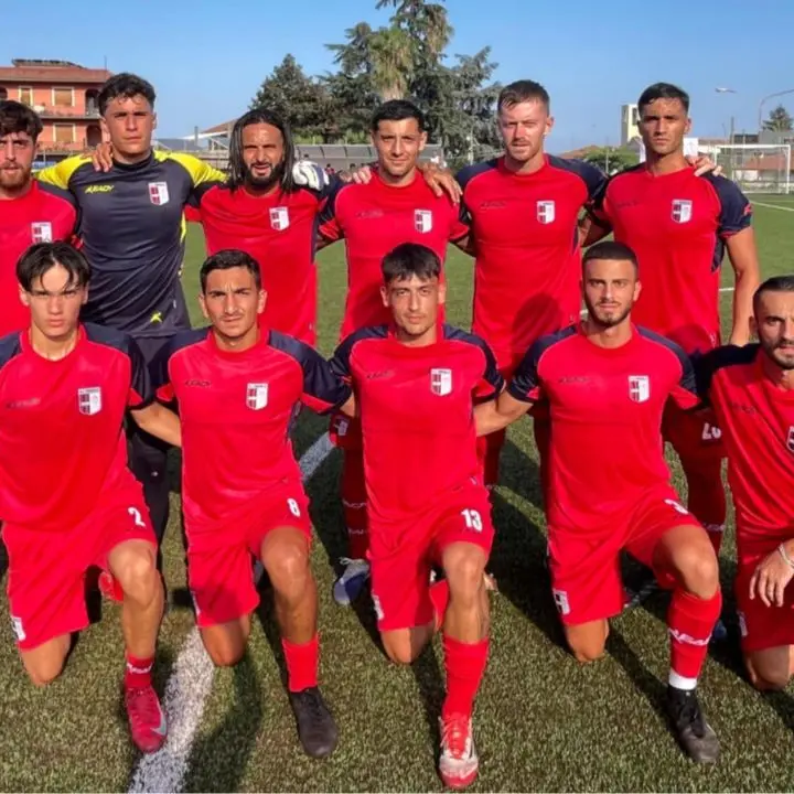 Vibonese, si parte: domenica prima partita in casa contro il Paternò. Caiazza: «In Coppa abbiamo perso ai rigori, ma l’atteggiamento era quello giusto»