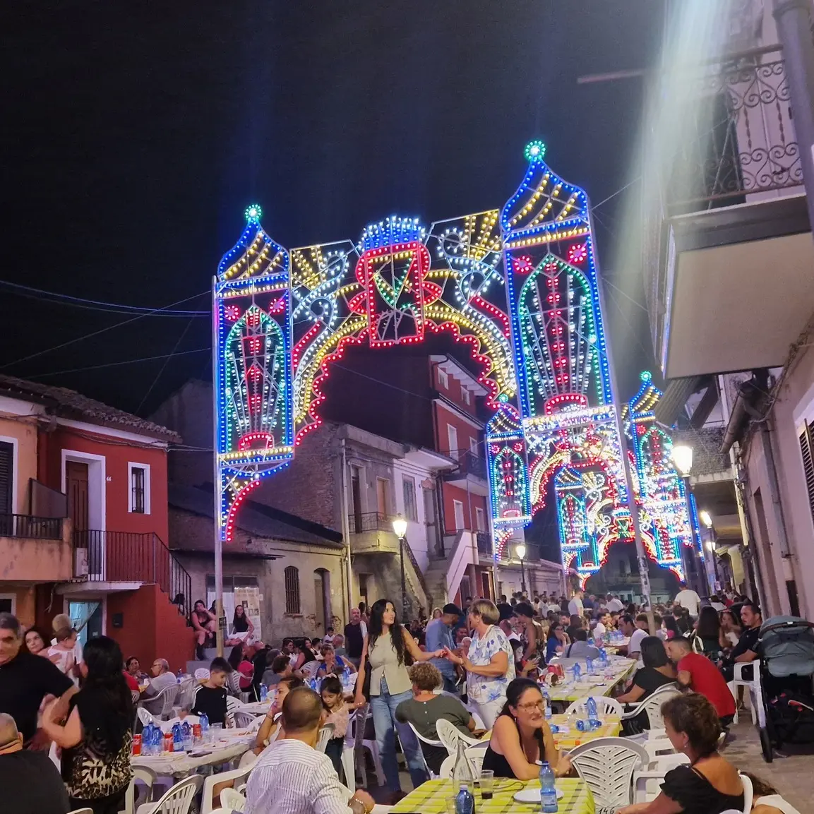 La sagra di San Giovanni di Mileto è un successo da 1600 piatti: la 21esima edizione della manifestazione ha celebrato la tradizione