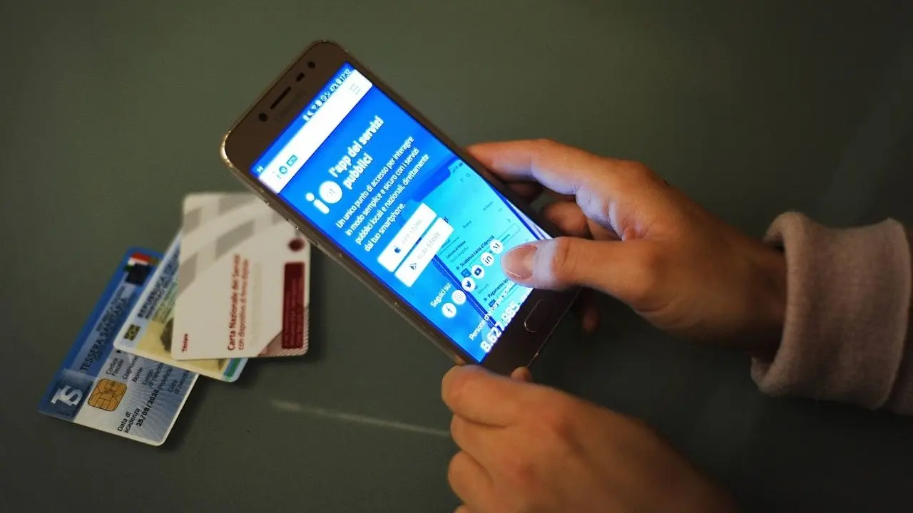 Notifiche e pagamenti online, il Comune di Vibo Valentia accelera sulla transizione digitale