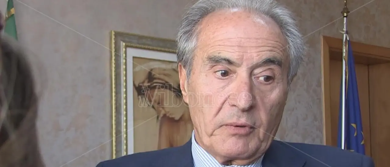 «Piscitelli stava restituendo credibilità all'Asp di Vibo, averlo mandato via rivela tensioni e resistenze occulte»