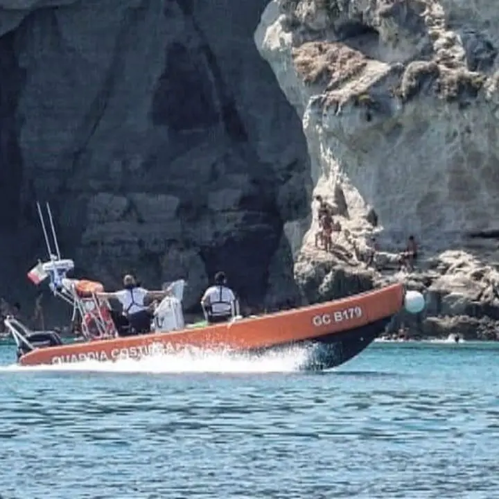Aggressione a Briatico, Libera accanto ai militari della Guardia costiera: «Un attacco alla divisa è un attacco alla comunità»