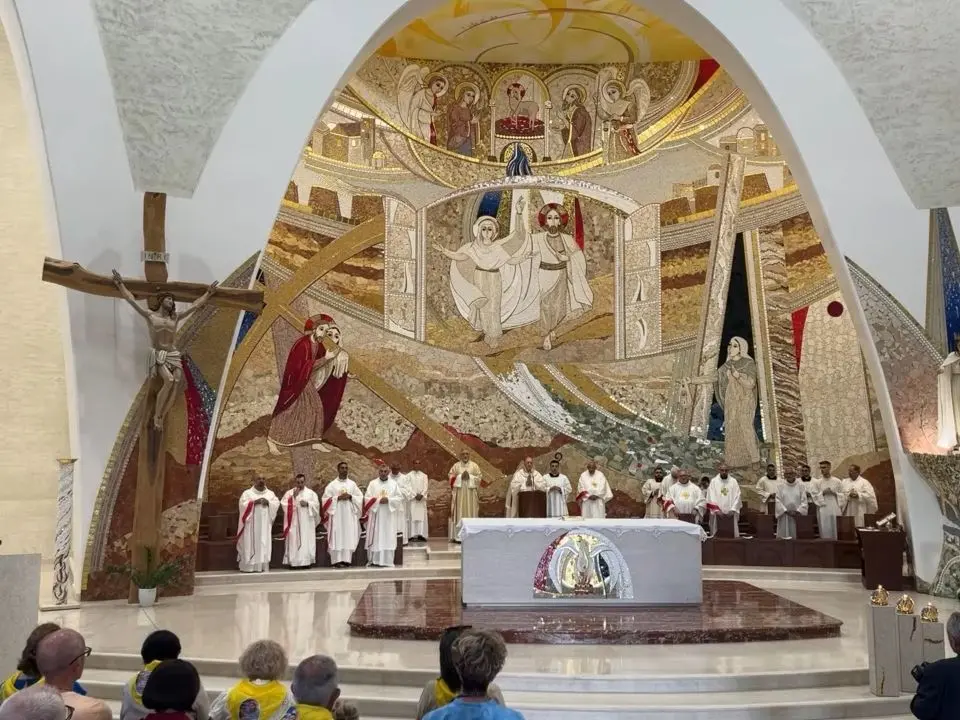 Secondo anniversario dell’elevazione a santuario della chiesa di Natuzza, il cardinale Stella: «Figura meravigliosa di santità»