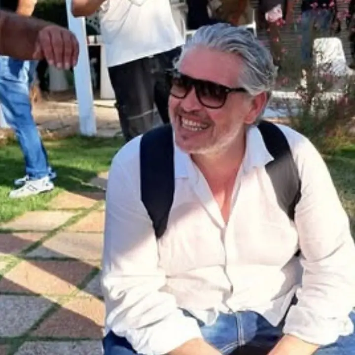 Vibo, autopsia in corso sul corpo di Domenico La Caria dopo il decesso per l'infarto accusato al Blanca Beach di Tropea