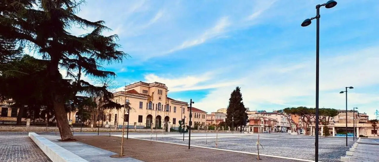 Vibo, piazza Municipio si anima con la Festa di Primavera: spettacoli, dolci\u00A0e musica per bambini e famiglie\n