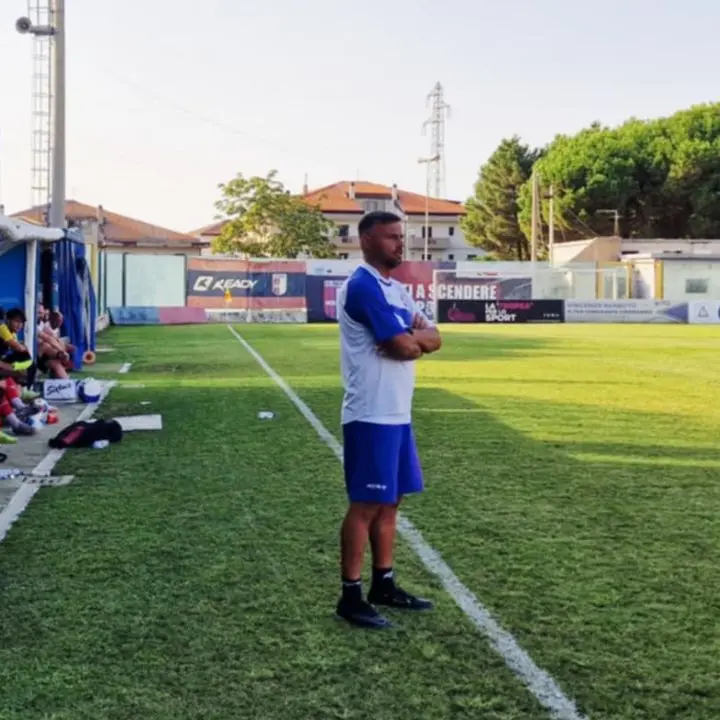Vibonese, oggi l'esordio contro la Reggina in Coppa Italia. Mister Esposito: «I ragazzi hanno lavorato bene. Sono fiducioso»