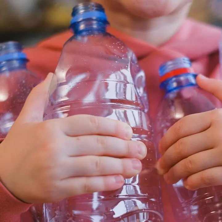 Gara tra bambini a chi ricicla di più per diventare Alfiere dell’ambiente: Parghelia aderisce alla settimana europea della mobilità sostenibile