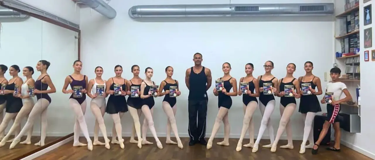 Vibo, gli allievi del liceo Capialbi selezionati per danzare “Lo Schiaccianoci” al Teatro Antico di Taormina