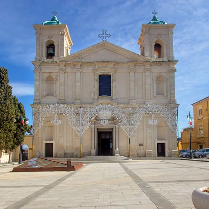 Oltre la malattia, un messaggio di speranza: a Vibo l'autrice Patrizia Pipino presenta la sua opera e dialoga con il pubblico