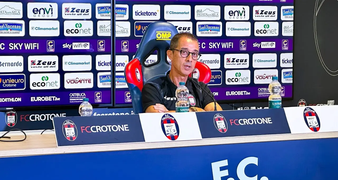 Serie C, Crotone pronto alla trasferta a Potenza. Longo:\u00A0«Per il salto di qualità ci vuole tempo»\n