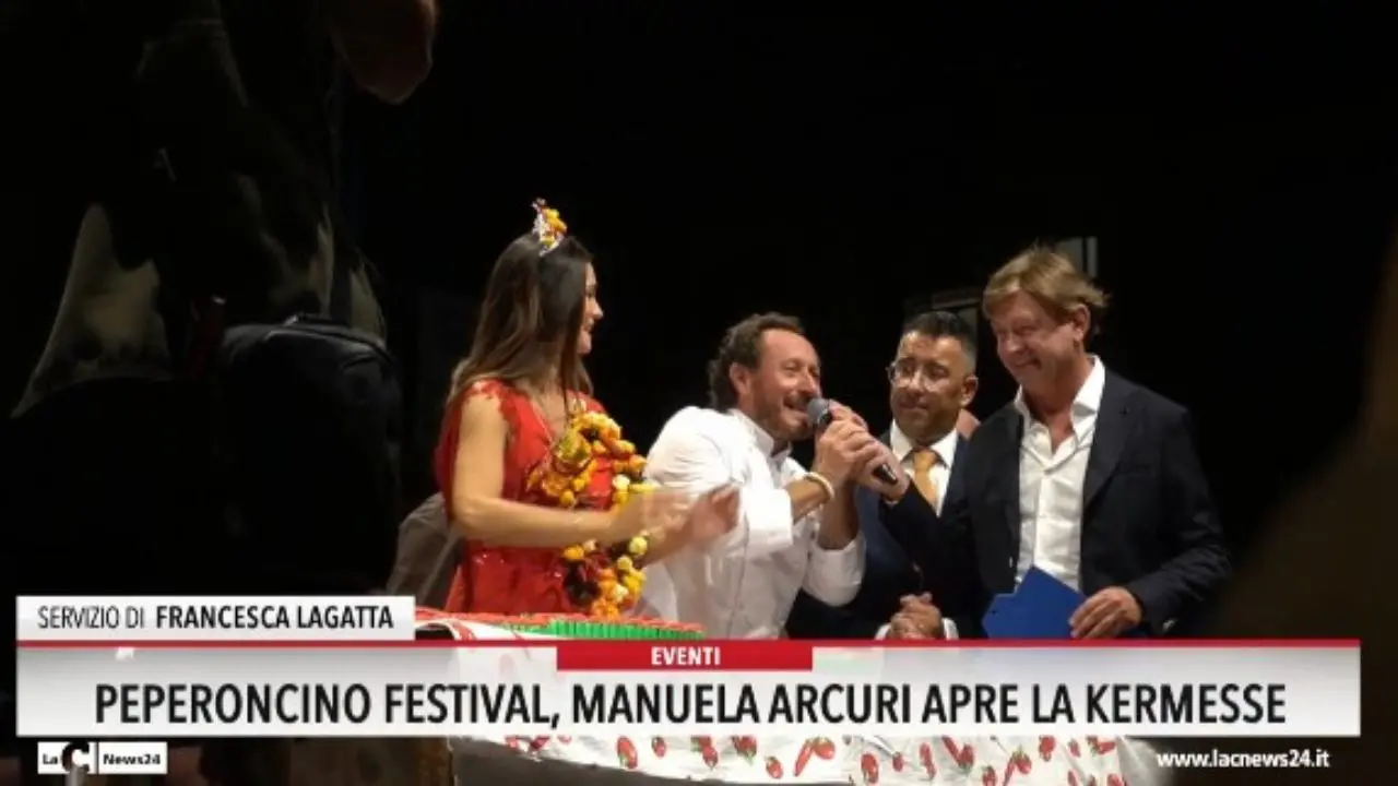 Peperoncino festival, Manuela Arcuri apre la kermesse