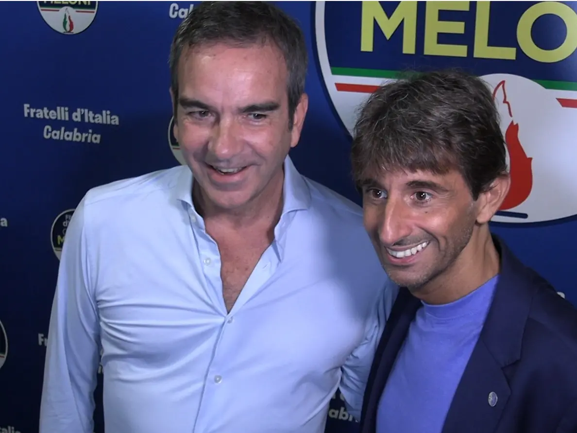 Regionali, Donzelli in Calabria per presentare le liste di Fratelli D’Italia: «Vogliamo aiutare questa terra a crescere ancora di più»