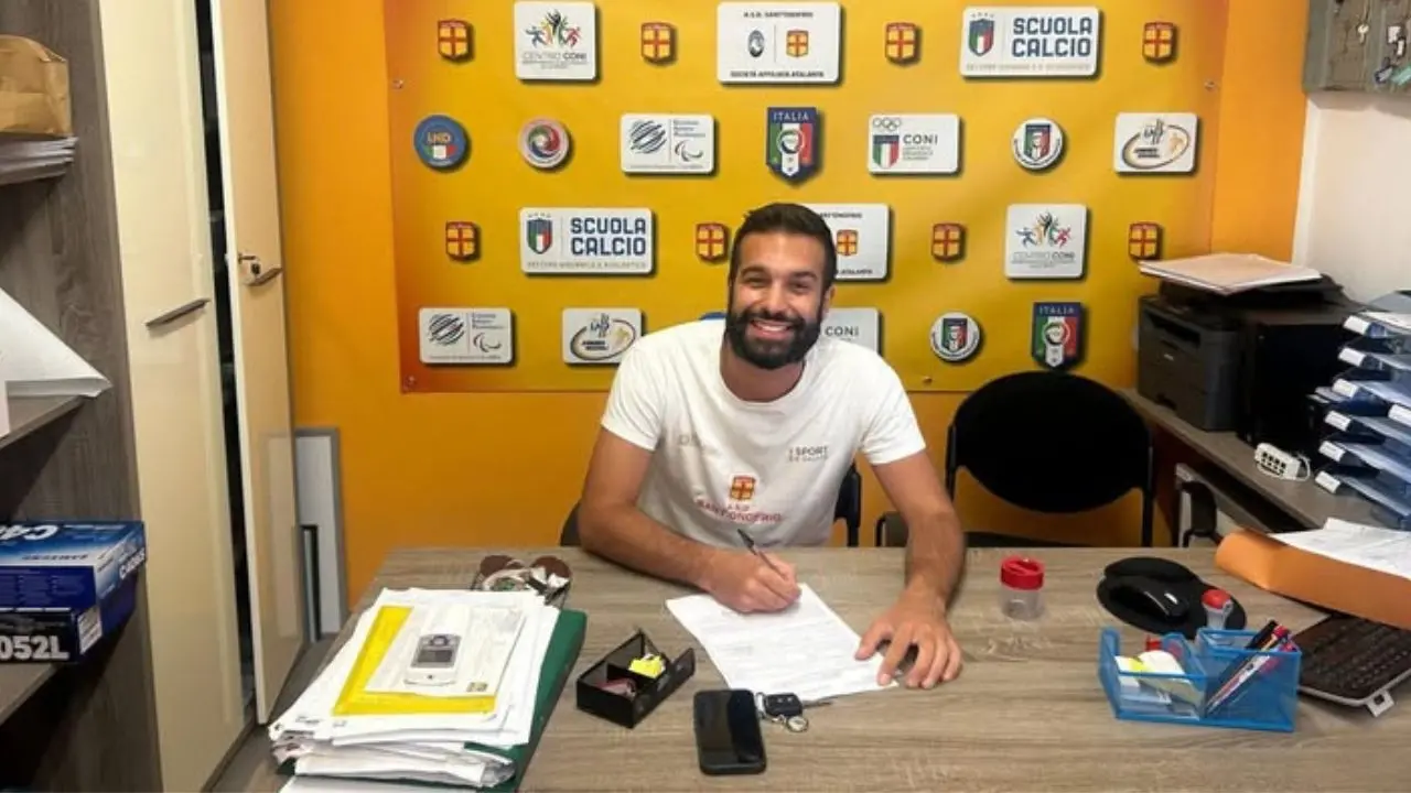 Dilettanti, il lungo calvario è finalmente finito: il Sant'Onofrio riabbraccia l'attaccante Domenico Defina\n