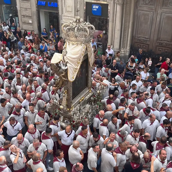 La Madonna pellegrina di speranza: domani a Reggio l’ultimo sabato di Maria con l’abbraccio della città\u00A0\n