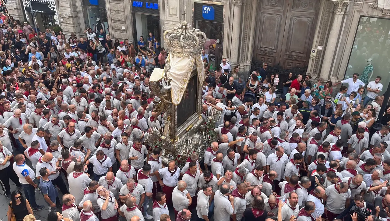 La Madonna pellegrina di speranza: domani a Reggio l’ultimo sabato di Maria con l’abbraccio della città\u00A0\n