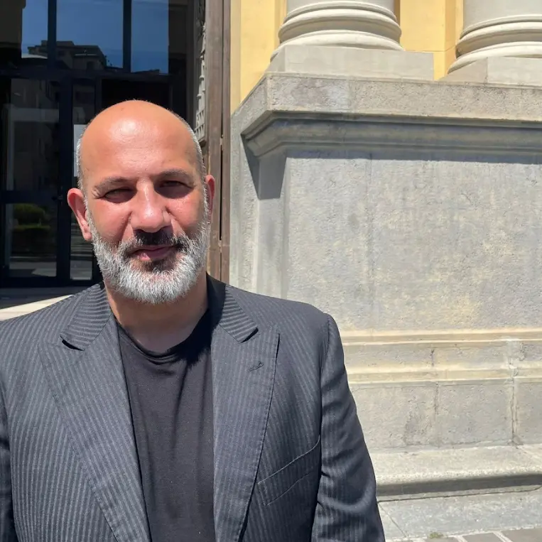 Regionali, Toscano: «Schlein mente. I “padroni” della sanità privata appoggiano il suo candidato Tridico»\n
