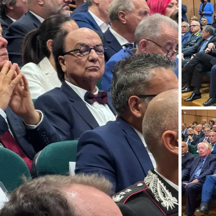 Unical, tra i vip spunta anche Guarascio. Da Capomolla a De Salazar, chi c’era per l'ultima di Leone