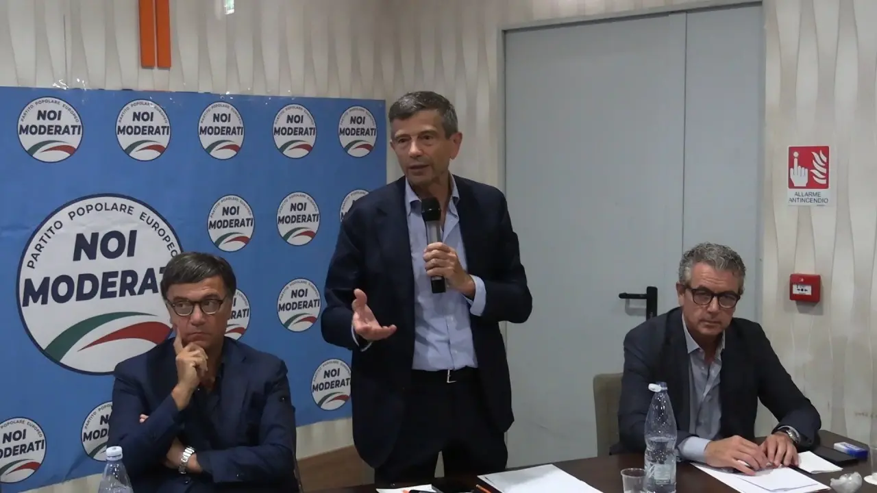 Lupi a Lamezia per presentare le liste di Noi Moderati: «Saremo la vera sorpresa alle urne, obiettivo è avere almeno due consiglieri»