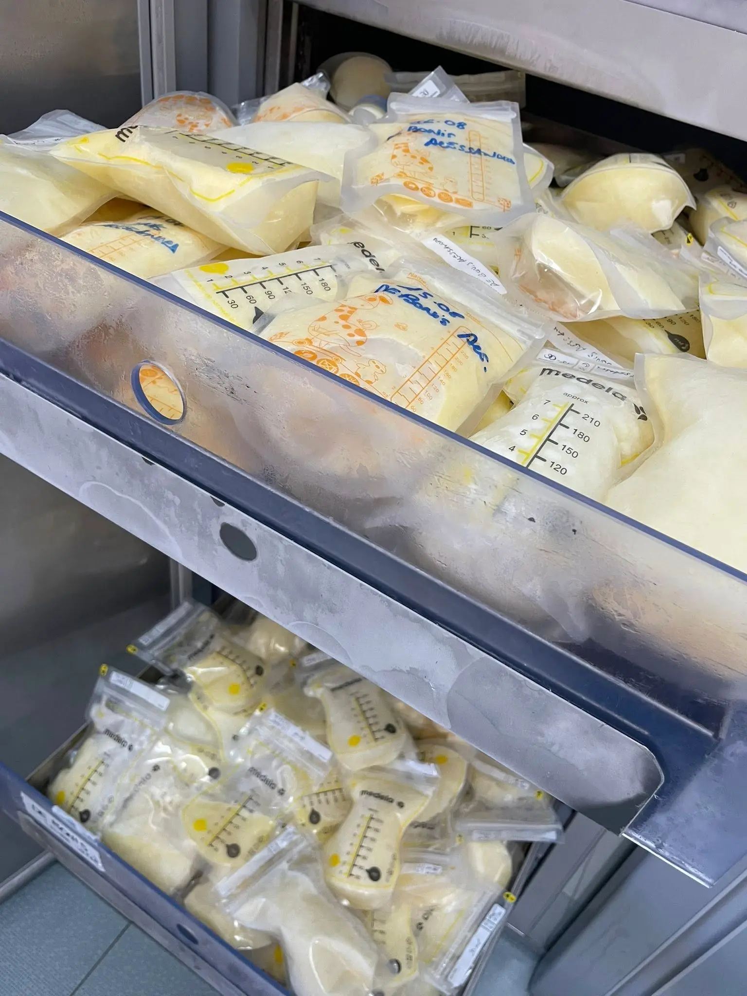 Annunziata, diciannove litri di latte materno donati al reparto di Terapia intensiva neonatale