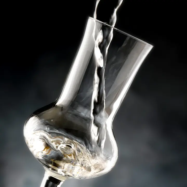 La Grappa\u00A0simbolo del Made in Italy, unica bevanda spiritosa\u00A0a\u00A0Indicazione Geografica tutelata nell’accordo Ue–Mercosur\n