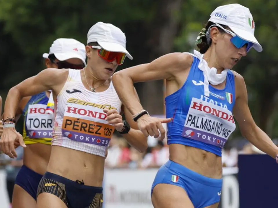 Atletica leggera, Antonella Palmisano medaglia d’argento nella 35 km di marcia ai mondiali di Tokyo