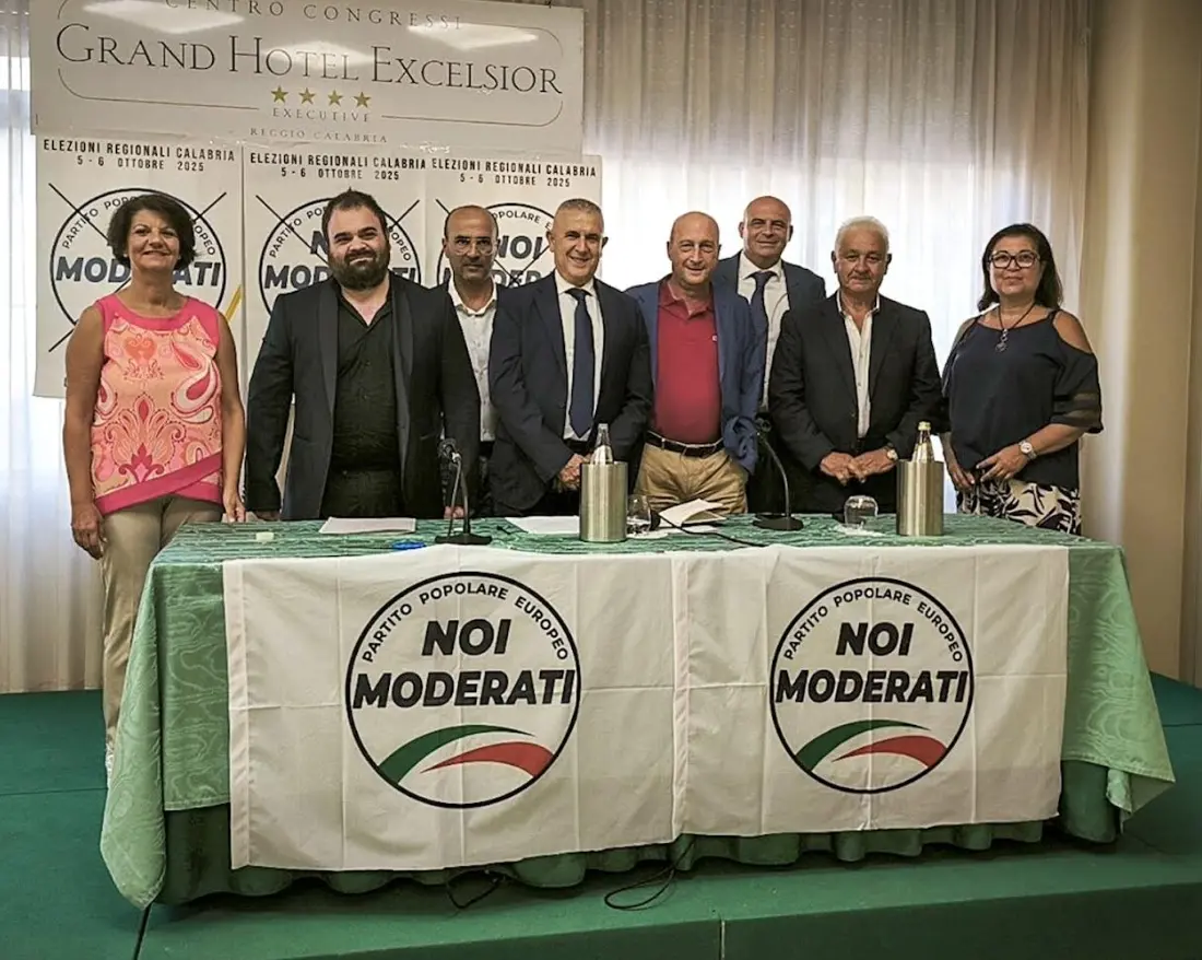 A Reggio Calabria presentata la lista di Noi moderati in corsa nella Circoscrizione Sud. Foti: «Squadra competitiva e motivata»\n