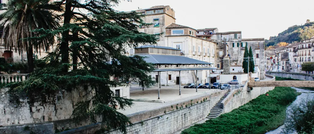 Cosenza, riaperto Corso Telesio: “Un centro storico più funzionale e accogliente”