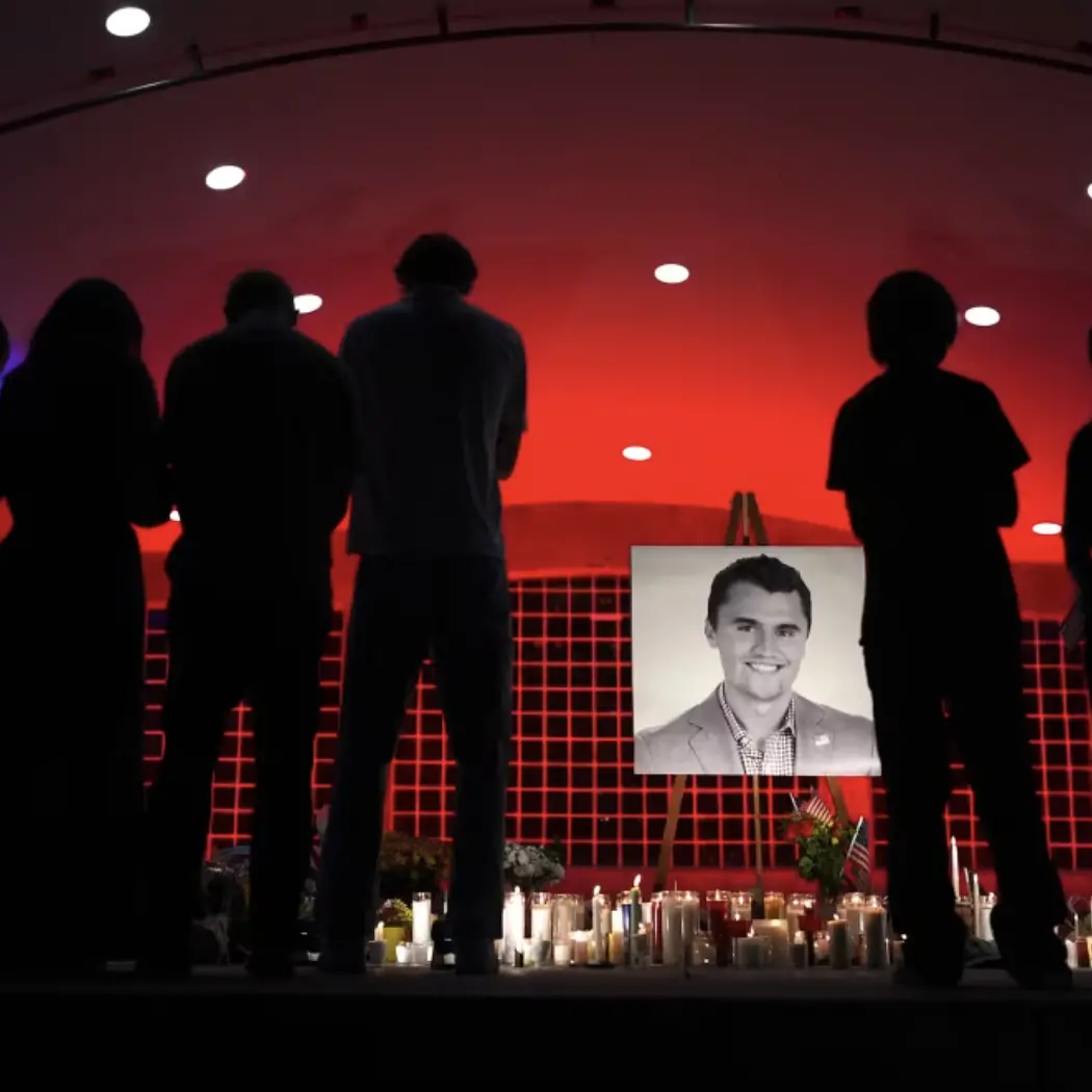 Quando un post diventa pericoloso: il caso dei messaggi dopo la morte di Charlie Kirk