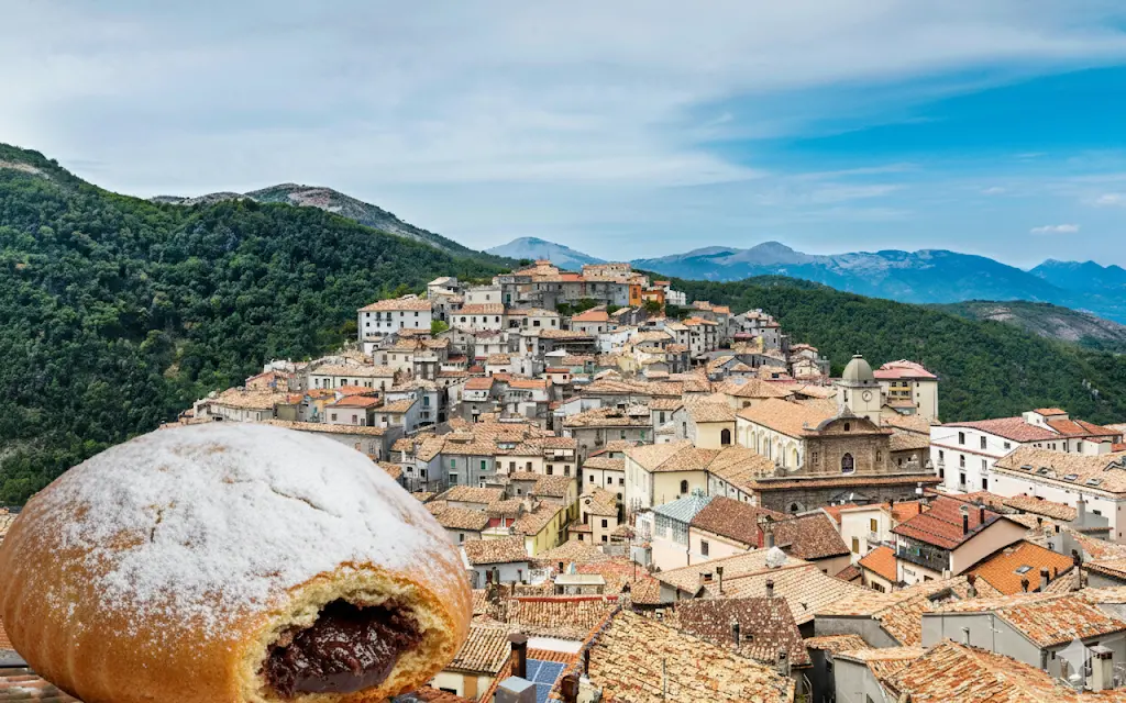 Weekend goloso a Mormanno: la Festa del Bocconotto è pronta a conquistare il Pollino\n