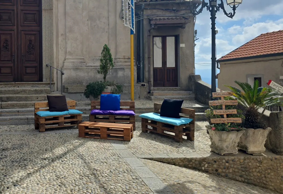 Agroalimentare, vitivinicoltura, riscoperta e valorizzazione dei borghi storici: un confronto a più voci a Motta Filocastro\n