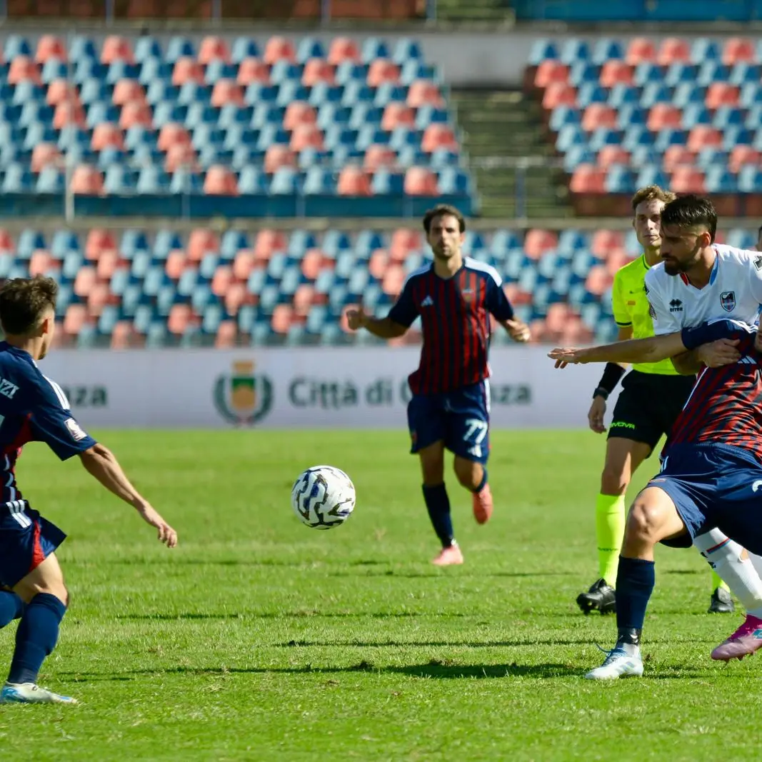 Cosenza-Catania (4-1), i Lupi della Sila abbattono la capolista con una prova maiuscola
