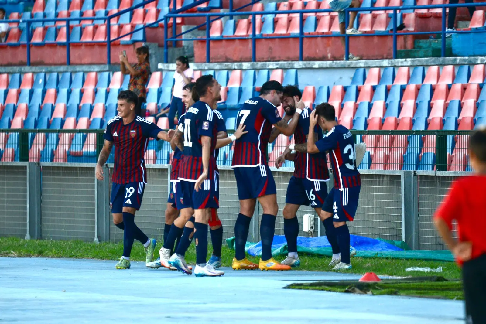 Cosenza-Catania: tutti bene ma Langella è il migliore in campo
