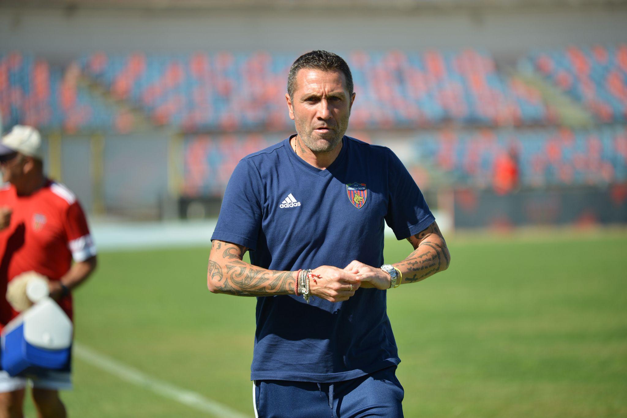 Cosenza Catania 4 1の後、Buscèは記者会見で満足しました