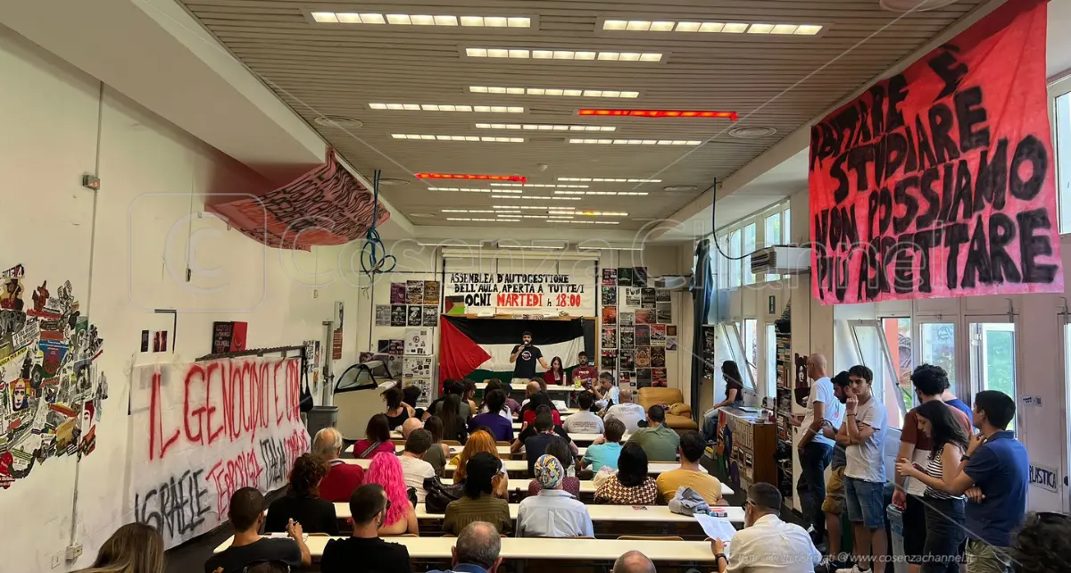 All’Unical assemblea dei comitati per la Palestina calabresi: «Pronti a bloccare tutto»