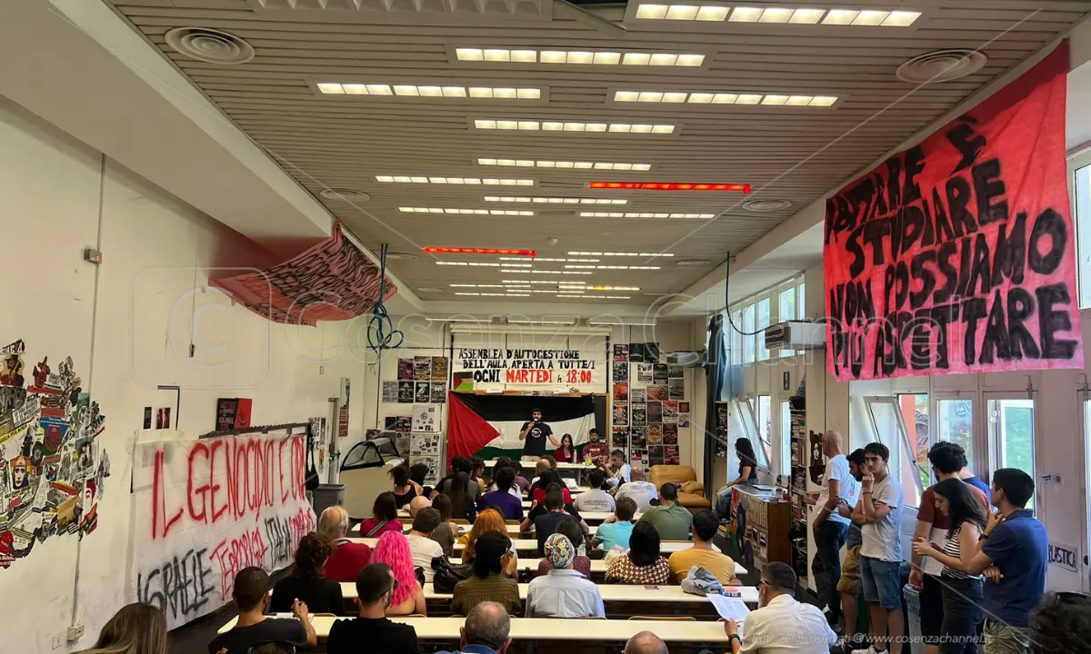 All’Unical assemblea dei comitati per la Palestina calabresi: «Pronti a bloccare tutto»