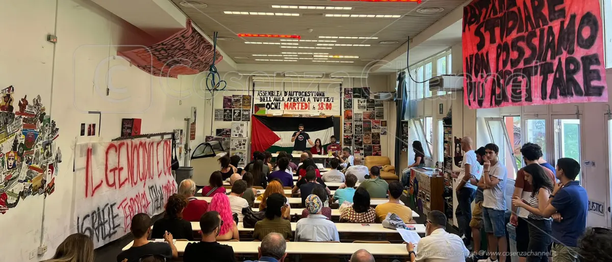 All’Unical assemblea dei comitati per la Palestina calabresi: «Pronti a bloccare tutto»