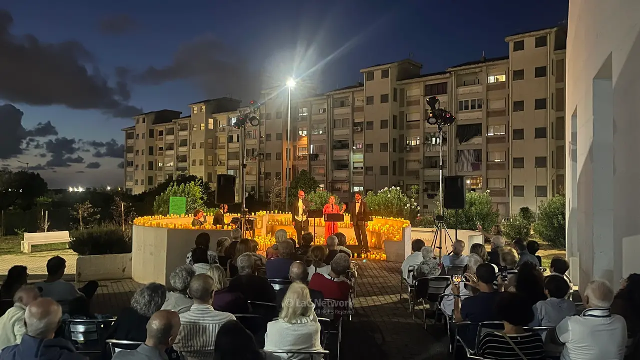 <p>Il Coro lirico Siciliani in concerto ad Arghill&agrave;, perifieria nord di Arghill&agrave;</p>\\n
