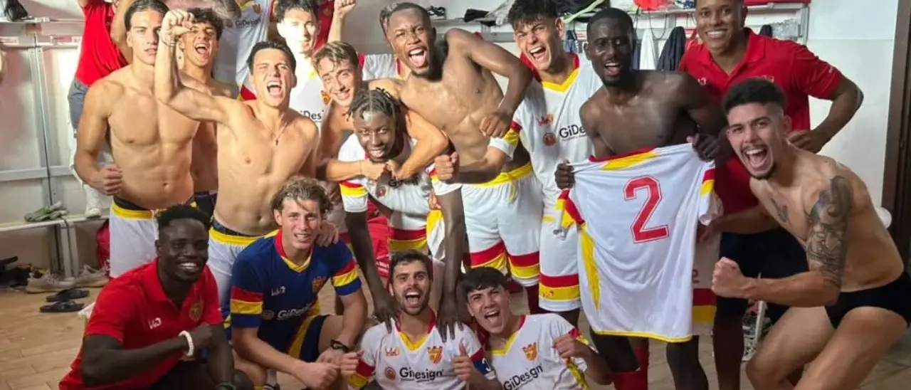 Eccellenza, l'Isola Capo Rizzuto rispetta il pronostico d'esordio. Gregorace: «Le risposte dobbiamo darle a Rosarno»\n