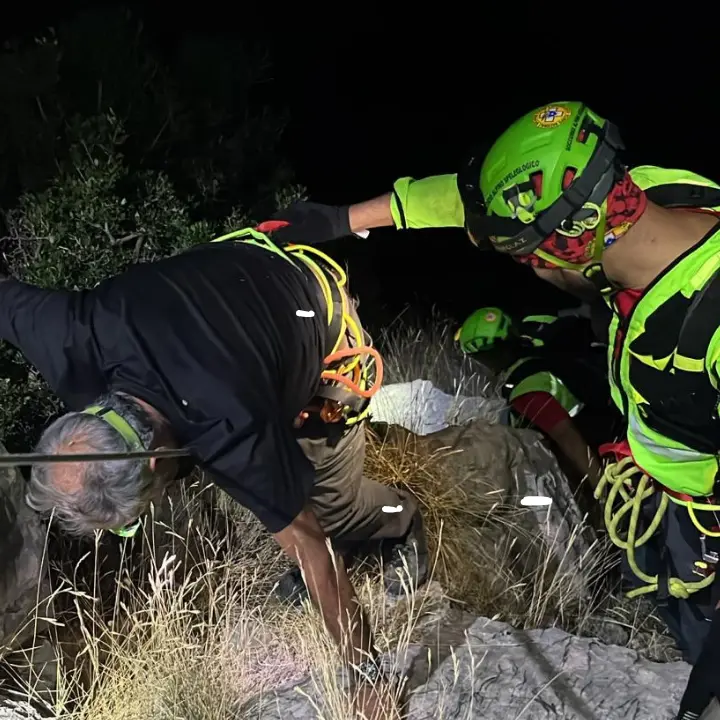 Escursionisti bloccati sulla Cresta delle Aquile, salvati dal Soccorso Alpino calabrese
