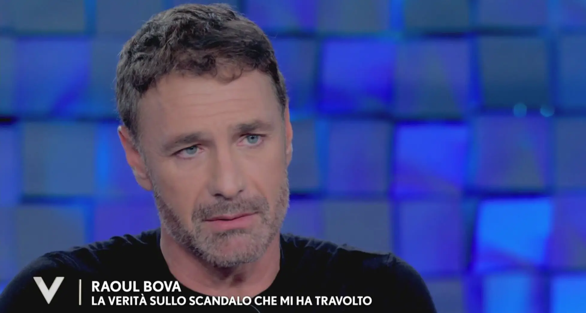 Raoul Bova a Verissimo: «Una vera violenza contro di me, ma io cammino a testa alta»\n