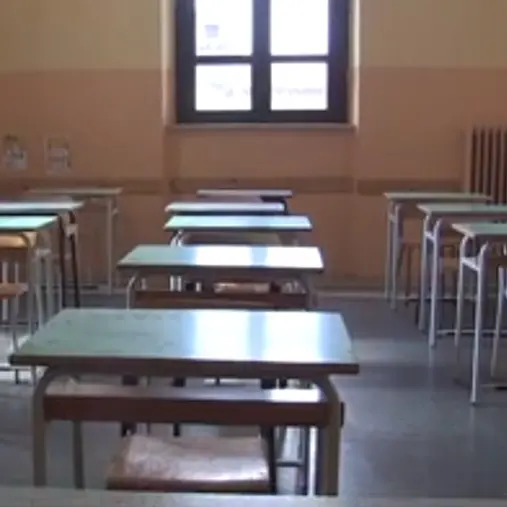 Edilizia scolastica, al Sud solo il 35% degli istituti ha l’agibilità. Spicca Cosenza per l’adeguamento sismico\n